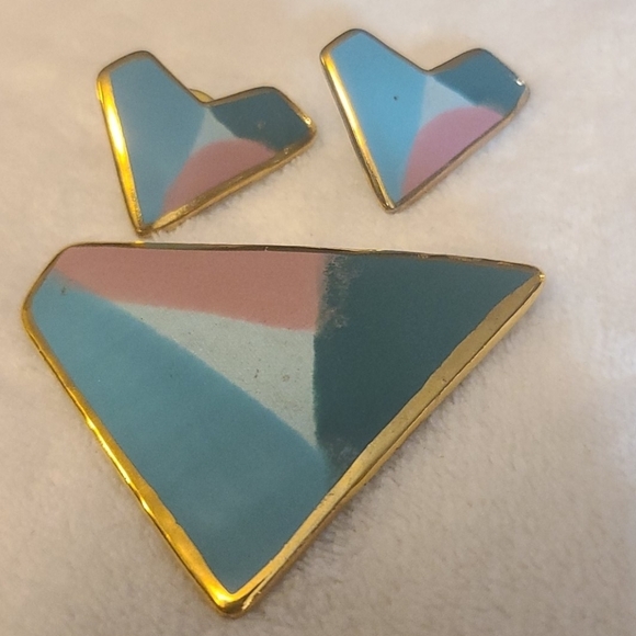 Brooch and earrings set - Picture 1 of 5